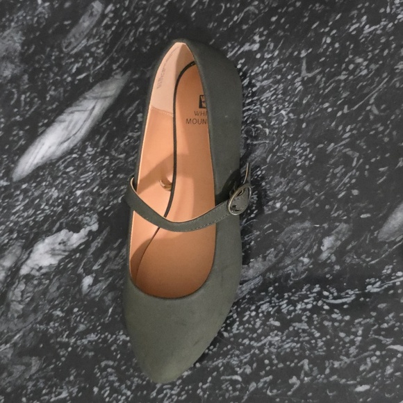 BRAND NEW WHITE MOUNTAIN MARY JANE  WOMENS FLATS - Picture 14 of 16